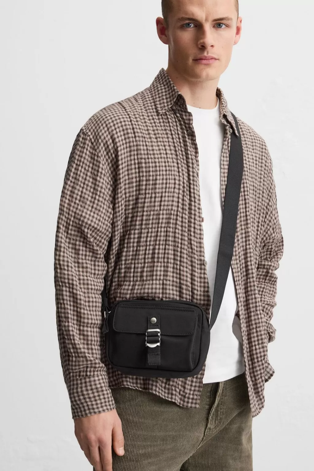 ZARA BANDOLERA TÉCNICA<Hombre Bolsos / Mochilas