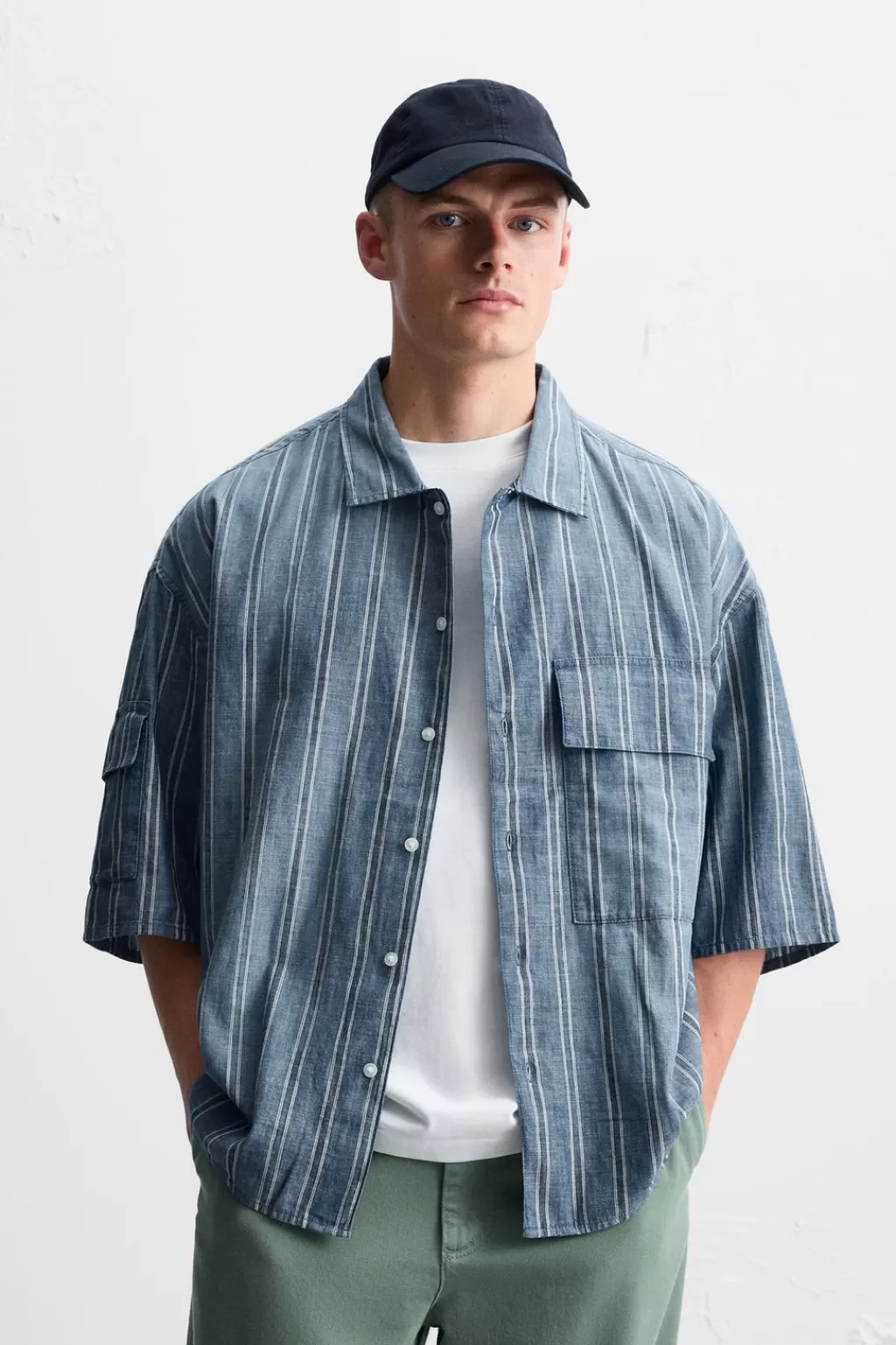 ZARA CAMISA RAYAS BOLSILLOS<Hombre Camisas