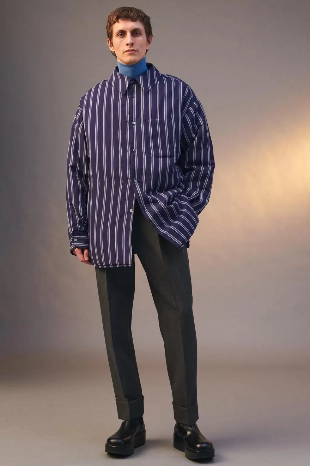 ZARA SOBRECAMISA OVERSIZE RAYAS LIMITED EDITION<Hombre Camisas