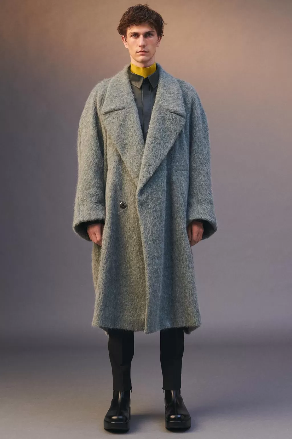 ZARA ABRIGO OVERSIZE LIMITED EDITION<Hombre Cazadoras | Abrigos / Gabardinas