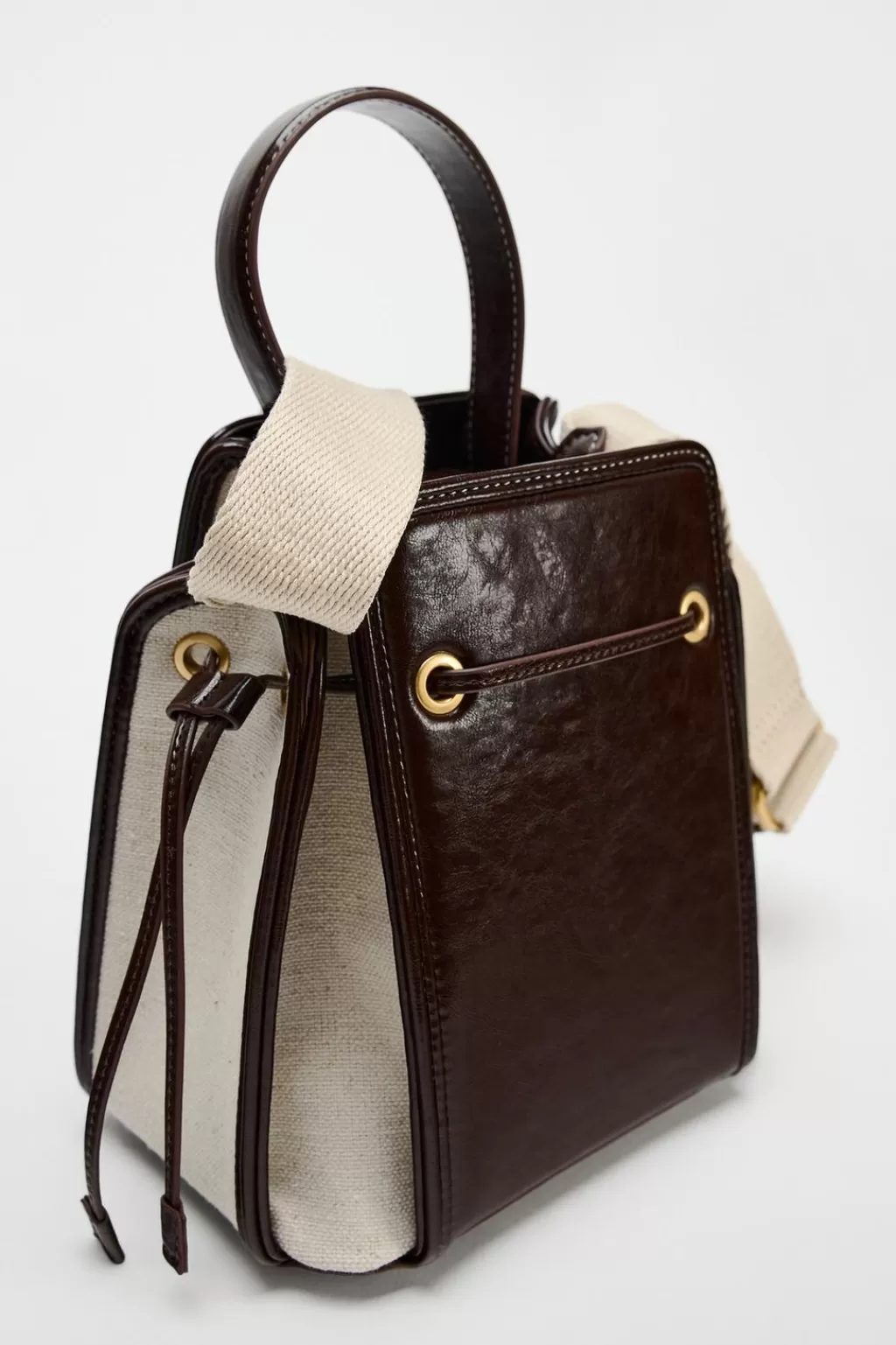 ZARA BOLSO MINI BUCKET TEXTURA<Mujer Bolsos