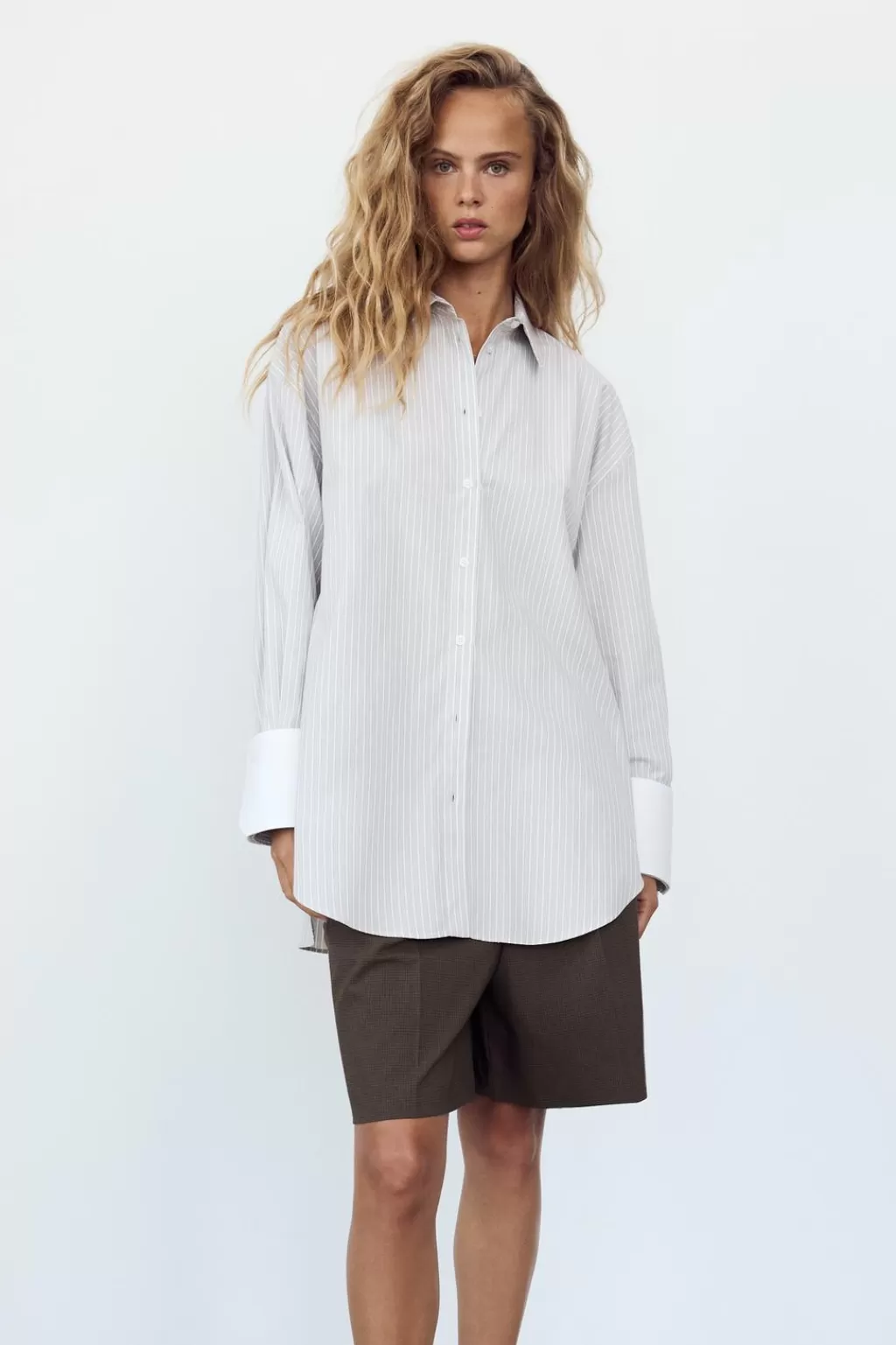 ZARA CAMISA OVERSIZE POPELÍN RAYAS PUÑO EXTRAÍBLE<Mujer Camisas / Blusas