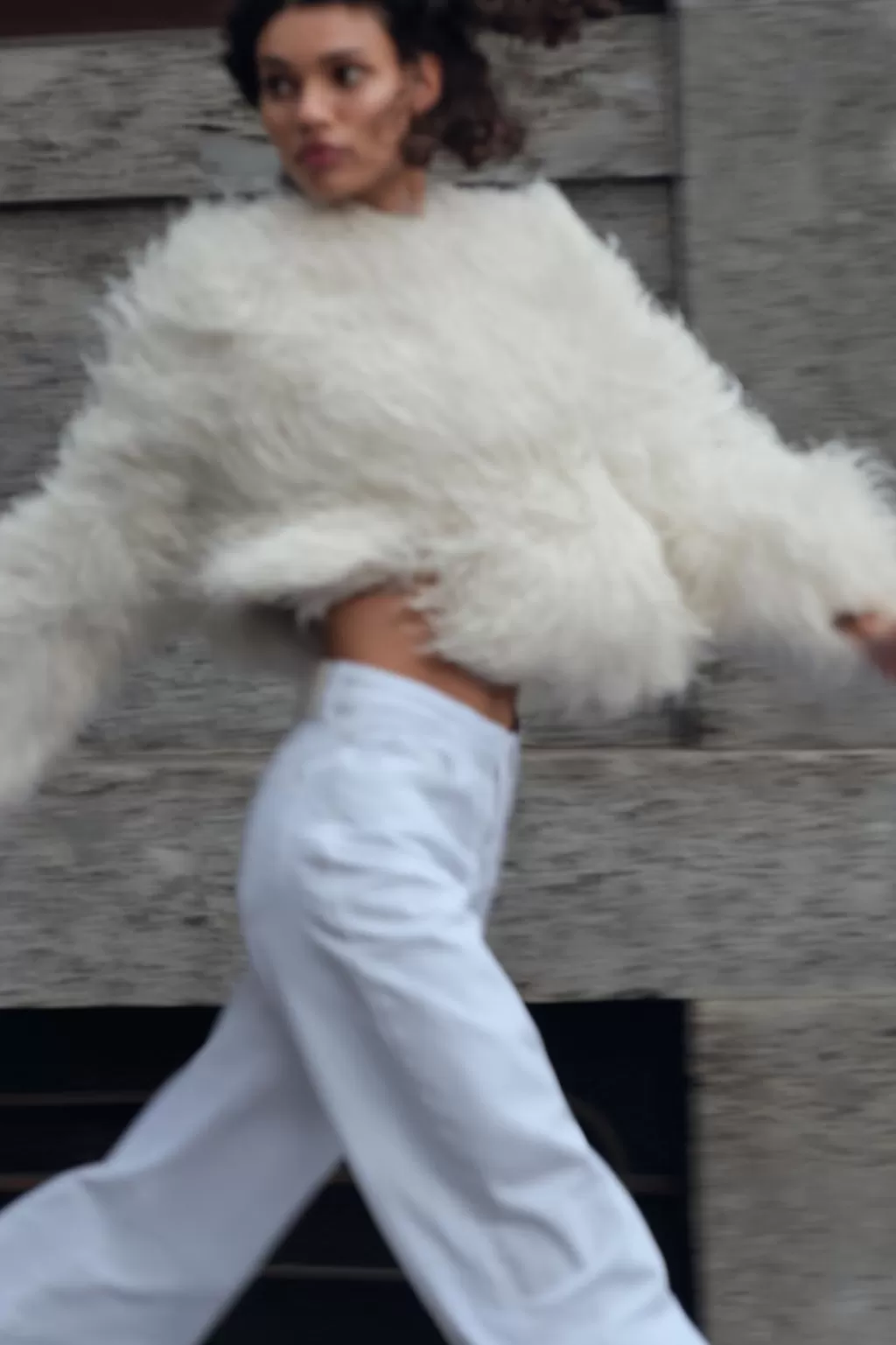 ZARA CHAQUETA FLECOS HILO METALIZADO<Mujer Chaquetas / Cazadoras