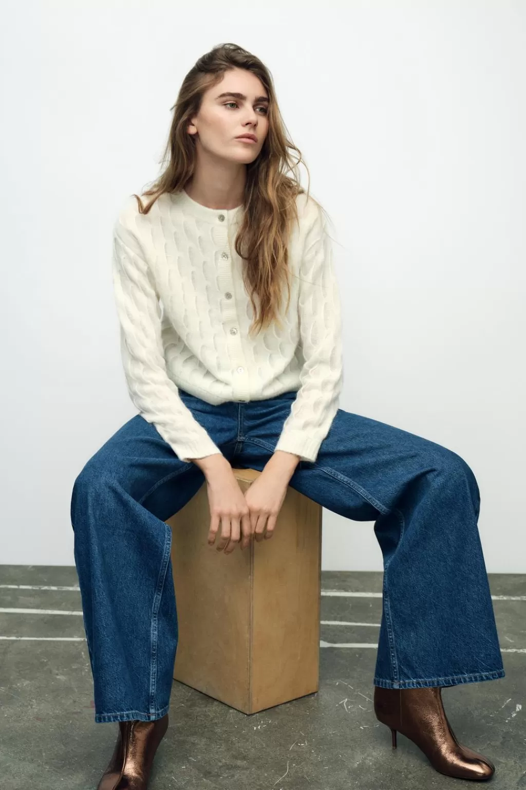 ZARA CHAQUETA ONDAS CON LANA<Mujer Cárdigan / Jerséis | Punto