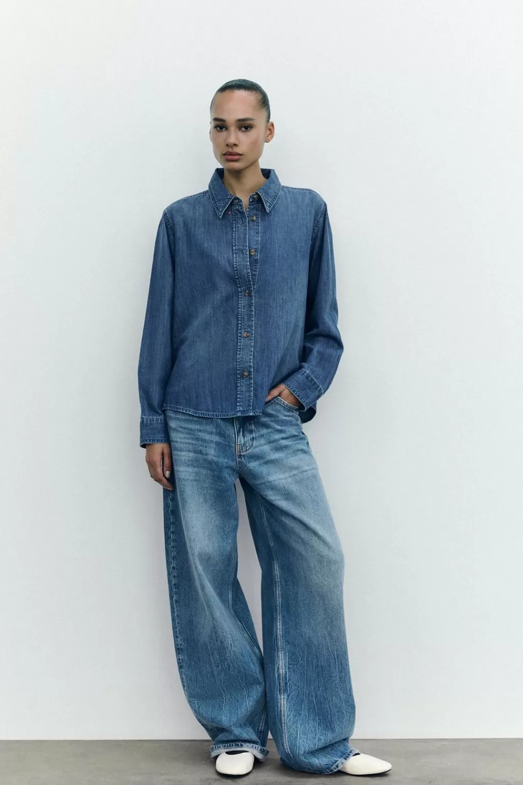 ZARA JEANS TRF RELAXED OVERSIZE TIRO MEDIO<Mujer Jeans