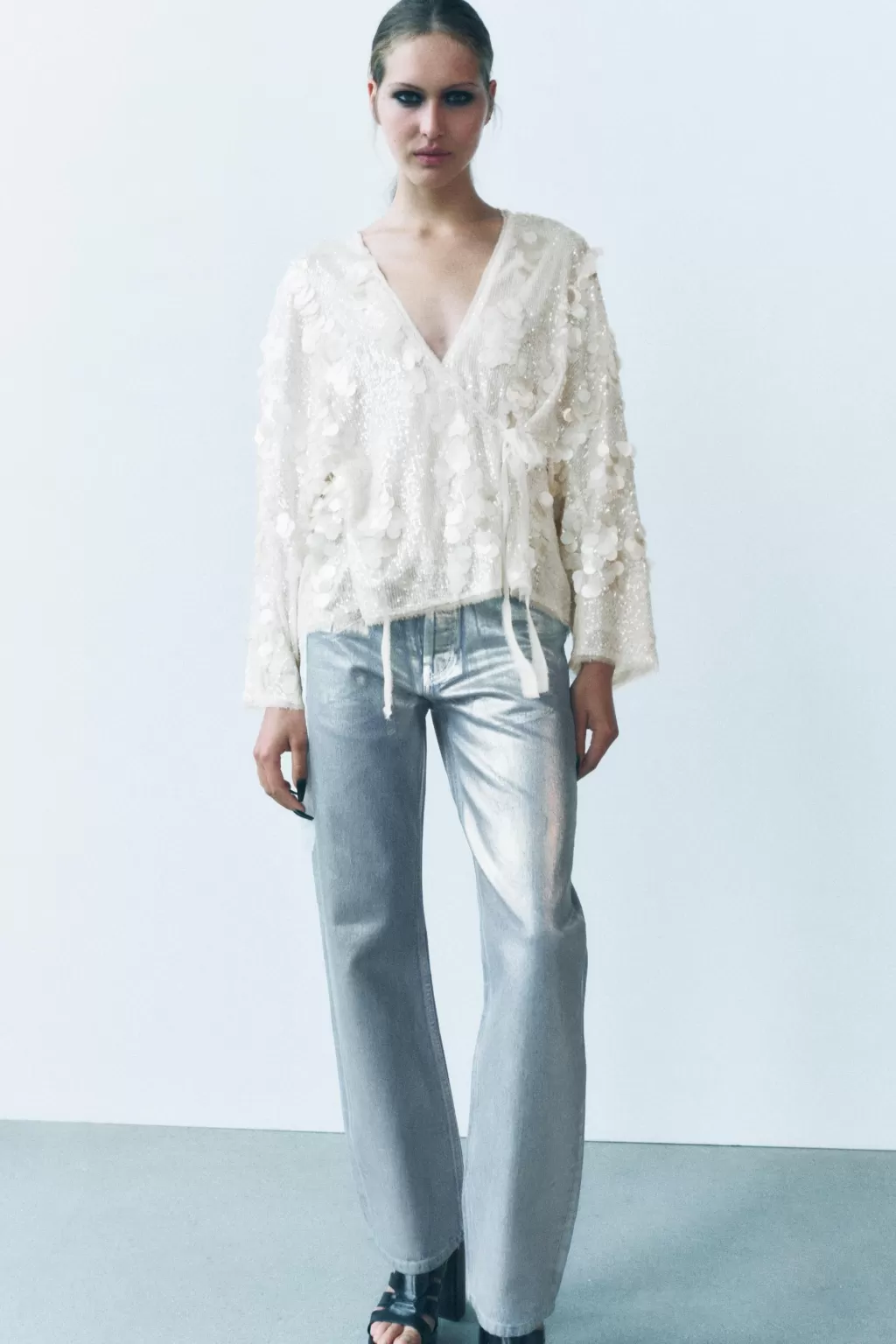 ZARA KIMONO LENTEJUELAS ZW COLLECTION<Mujer Chaquetas / Cazadoras