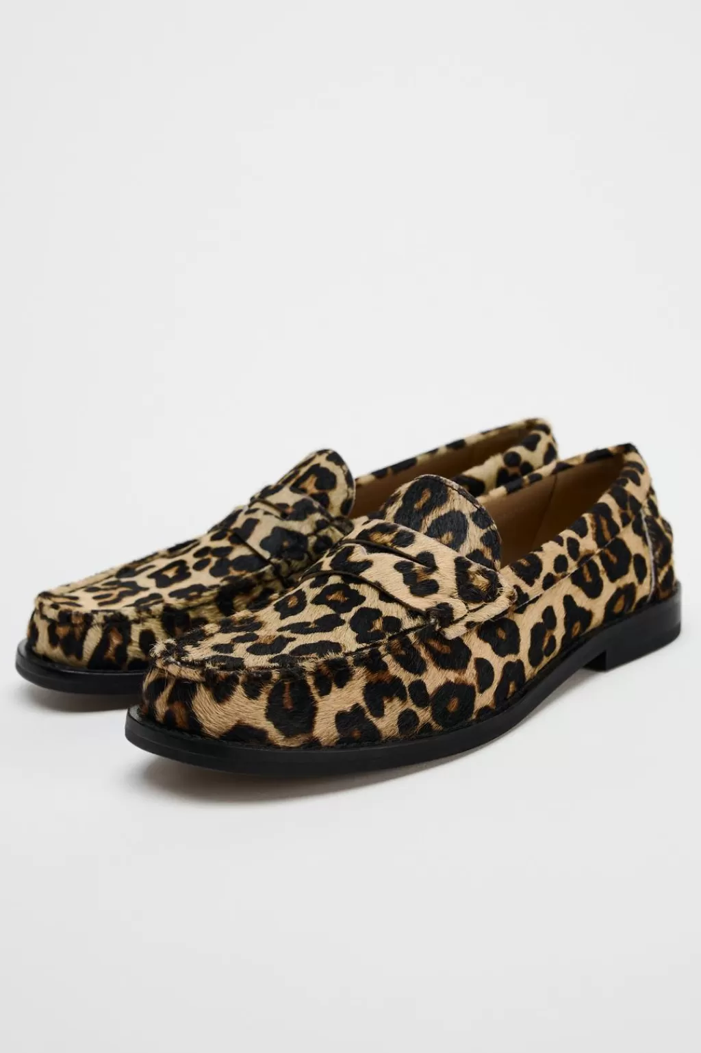 ZARA MOCASÍN ESTAMPADO ANIMAL PIEL<Mujer Zapatos