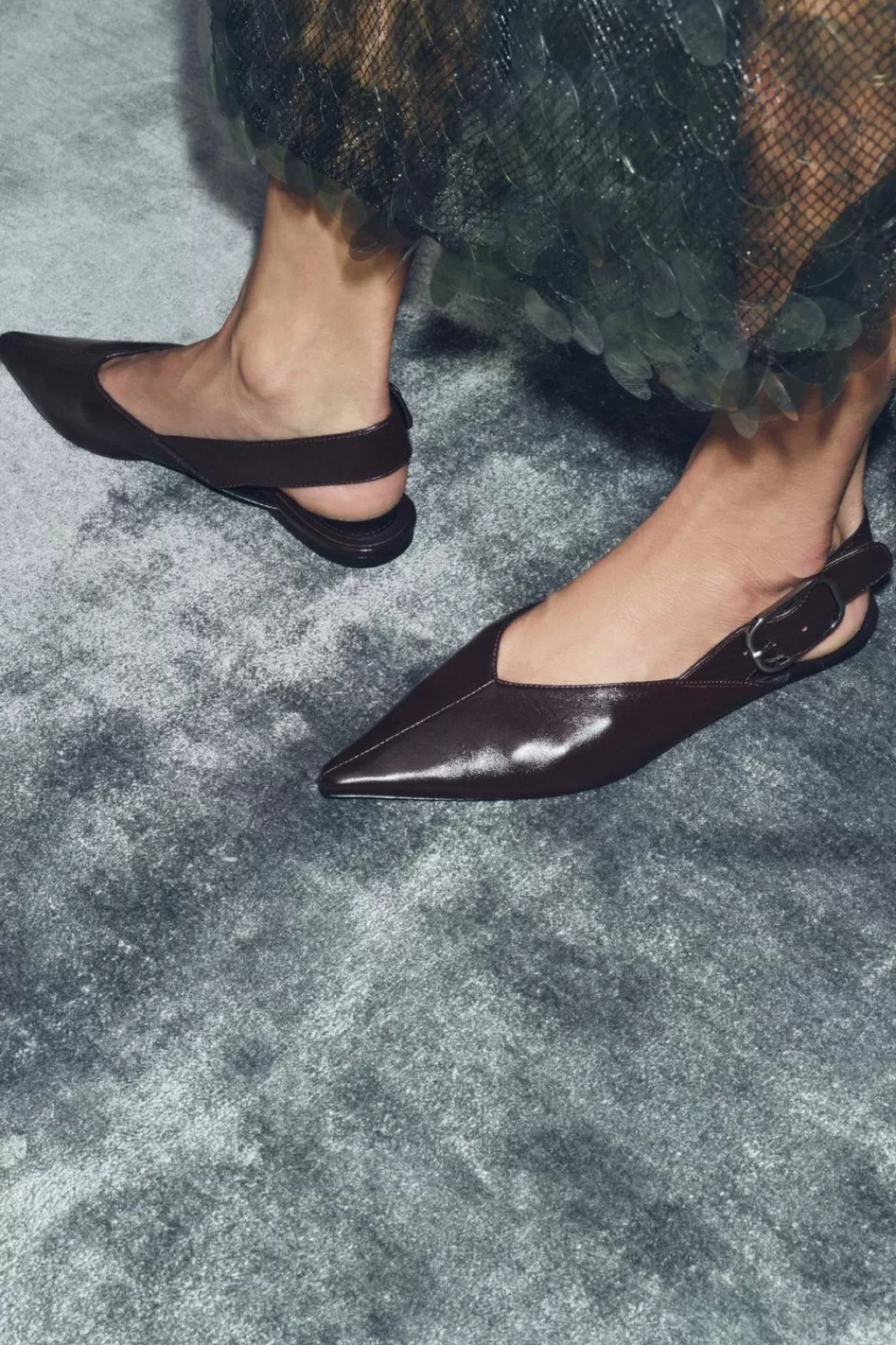 ZARA MULE PIEL HEBILLA<Mujer Zapatos