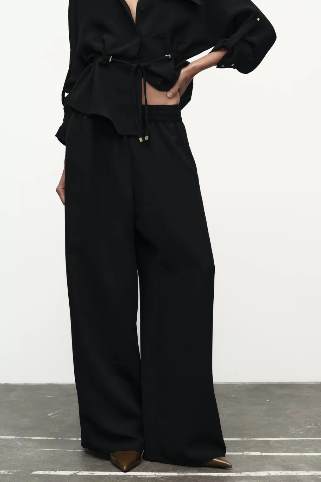 ZARA PANTALÓN ANCHO CREPE<Mujer Pantalones