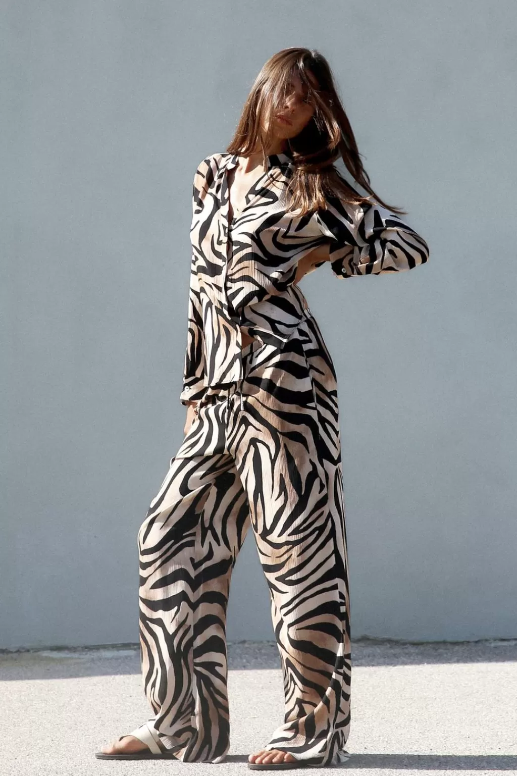 ZARA PANTALÓN ANCHO ESTAMPADO ANIMAL<Mujer Pantalones