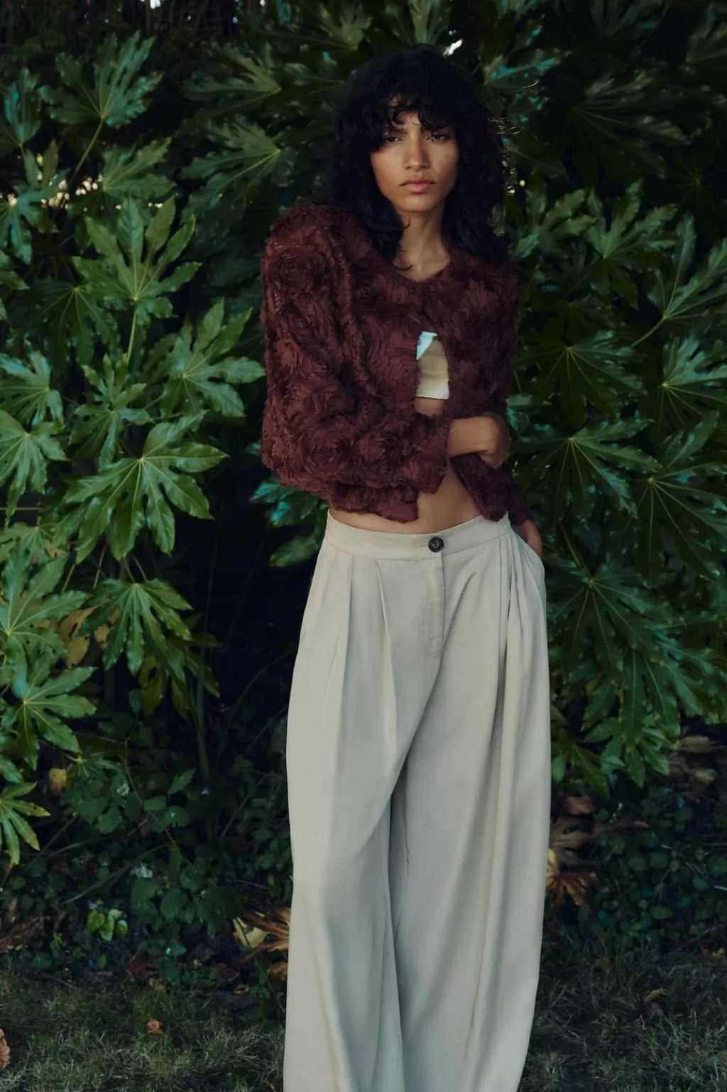 ZARA PANTALÓN ANCHO PLIEGUES<Mujer Pantalones
