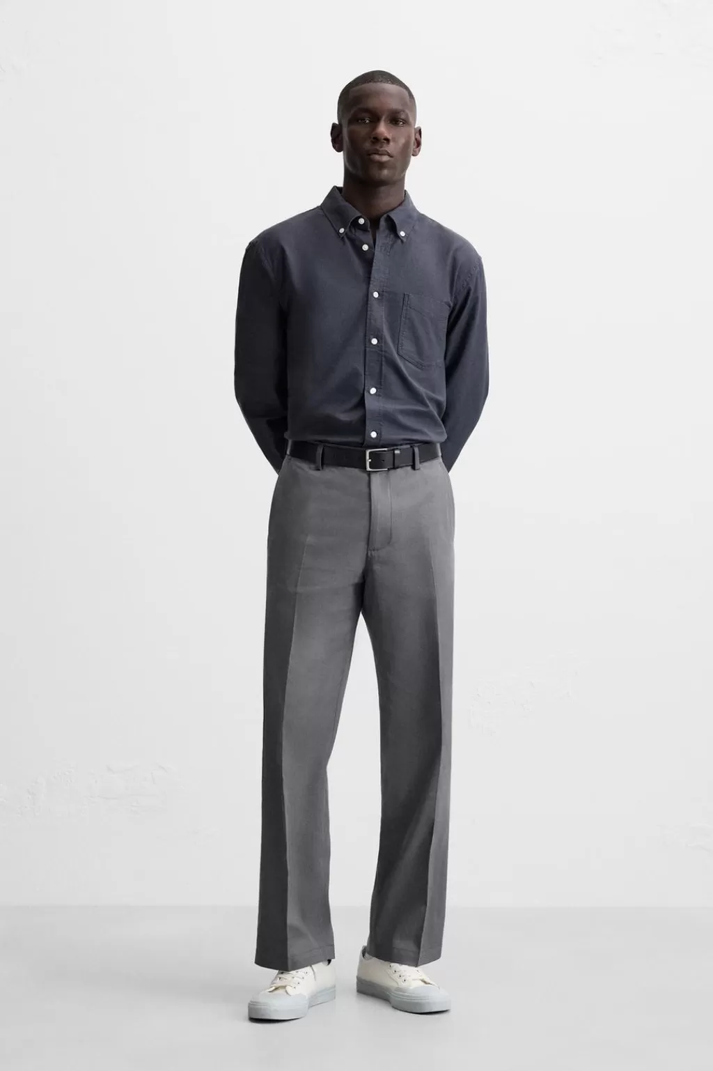 ZARA PANTALÓN CHINO<Hombre Pantalones