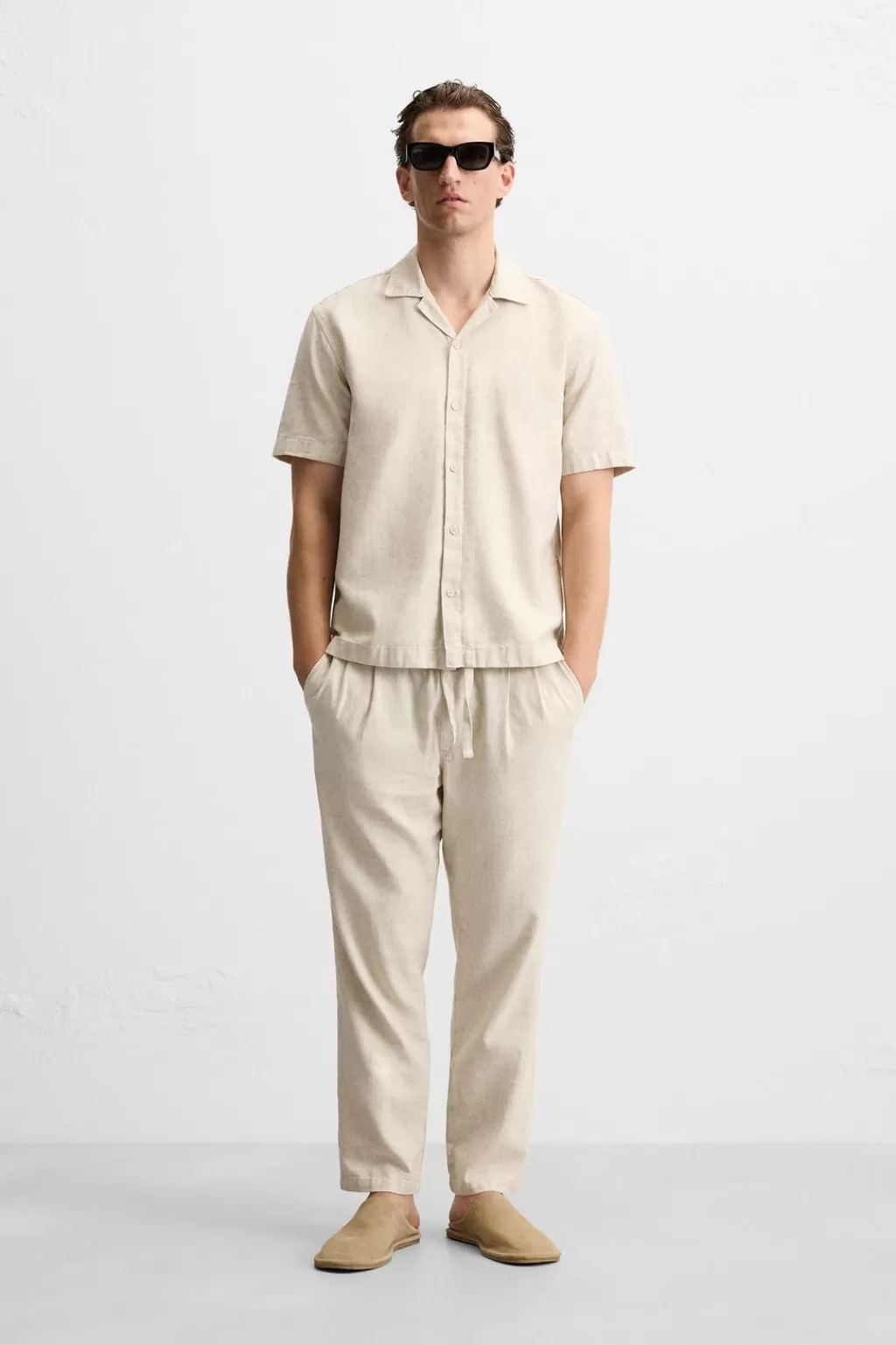 ZARA PANTALÓN CINTURA JOGGER PLIEGUES<Hombre Pantalones