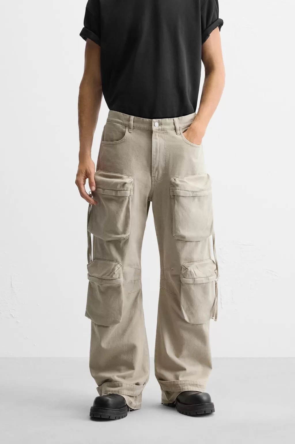 ZARA PANTALÓN DENIM CARGO BOLSILLOS<Hombre Pantalones | Jeans