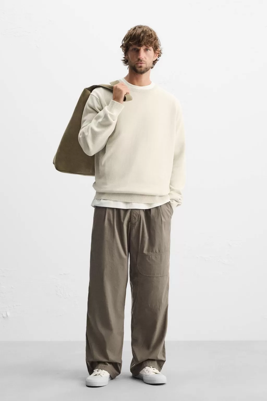 ZARA PANTALÓN ESTRUCTURA PLIEGUES<Hombre Pantalones