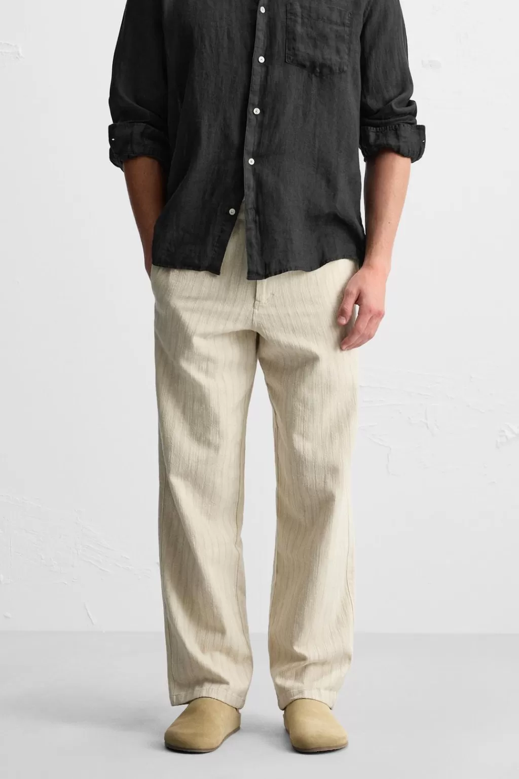 ZARA PANTALÓN ESTRUCTURA RAYAS<Hombre Pantalones