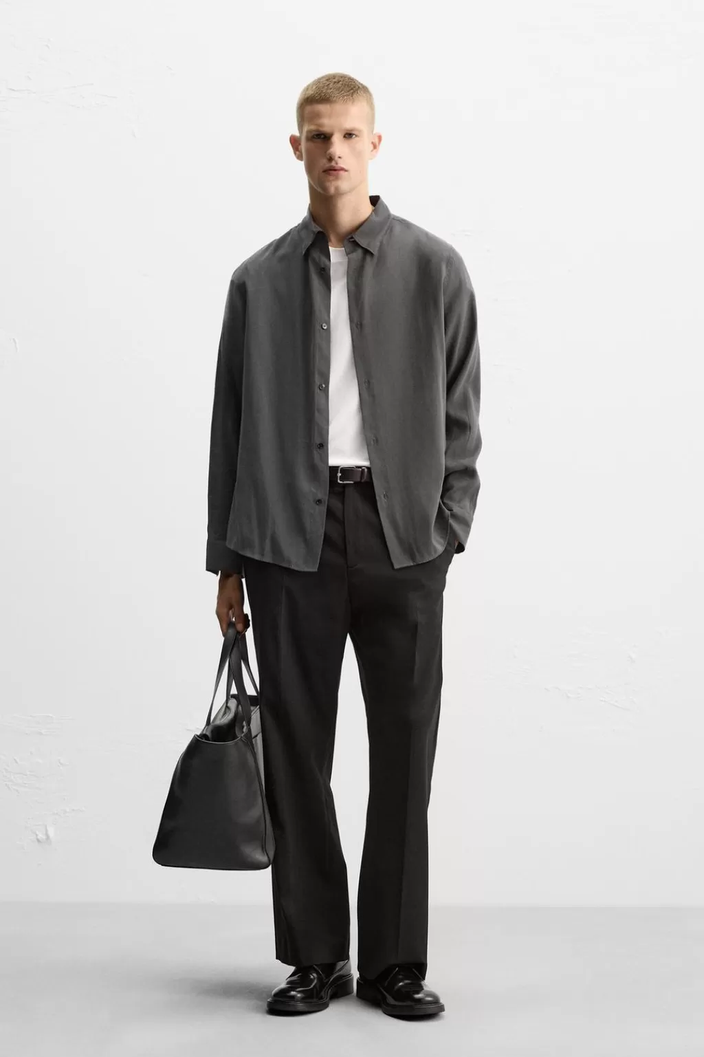 ZARA PANTALÓN FLARED FIT<Hombre Pantalones