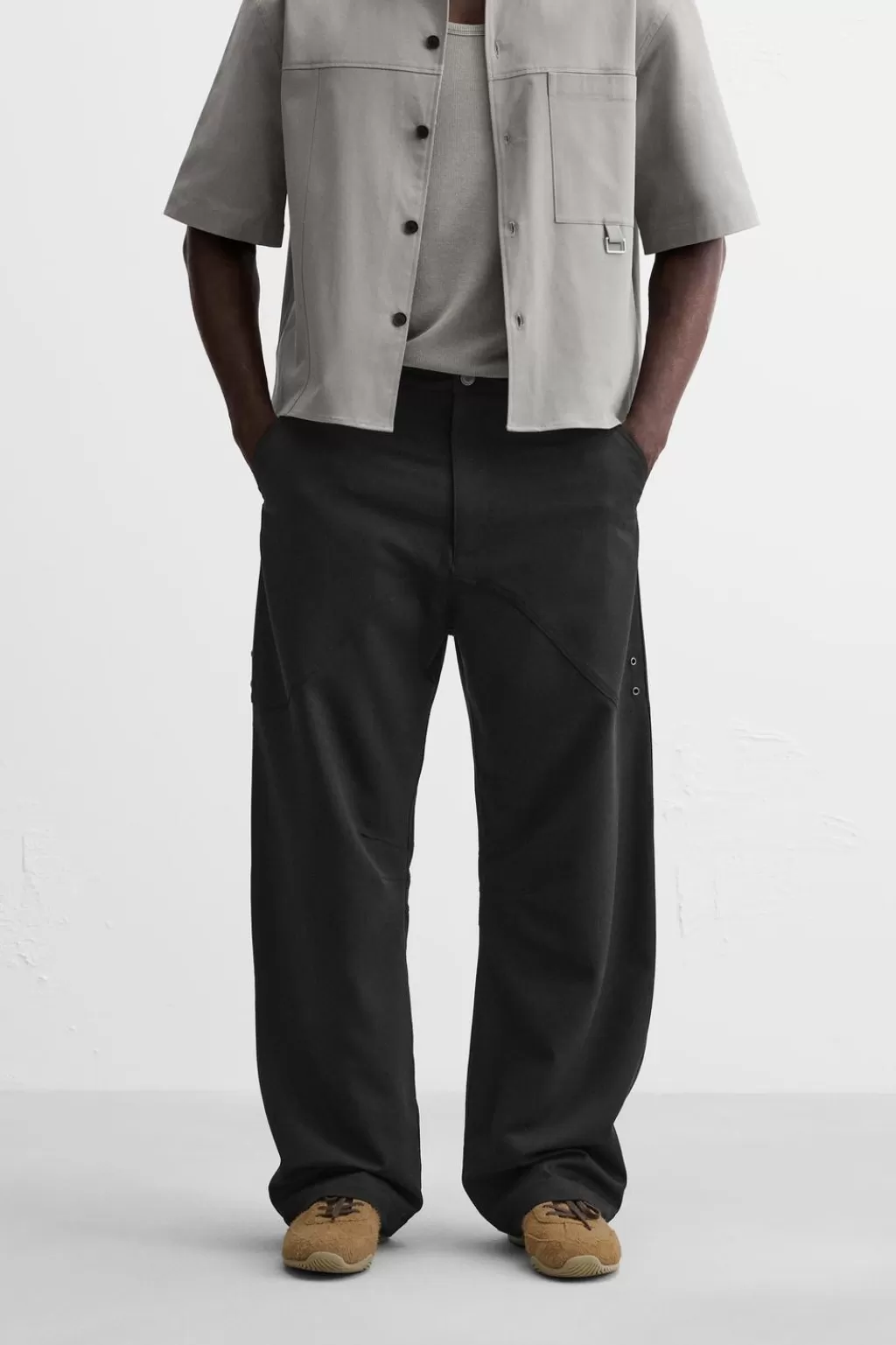 ZARA PANTALÓN FLARED FIT COSTURAS<Hombre Pantalones