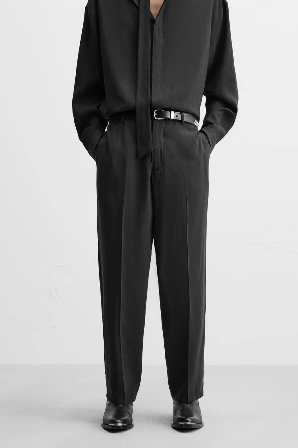 ZARA PANTALÓN FLUIDO<Hombre Pantalones
