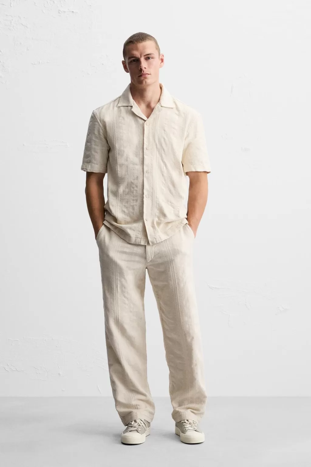 ZARA PANTALÓN JACQUARD RAYAS<Hombre Pantalones
