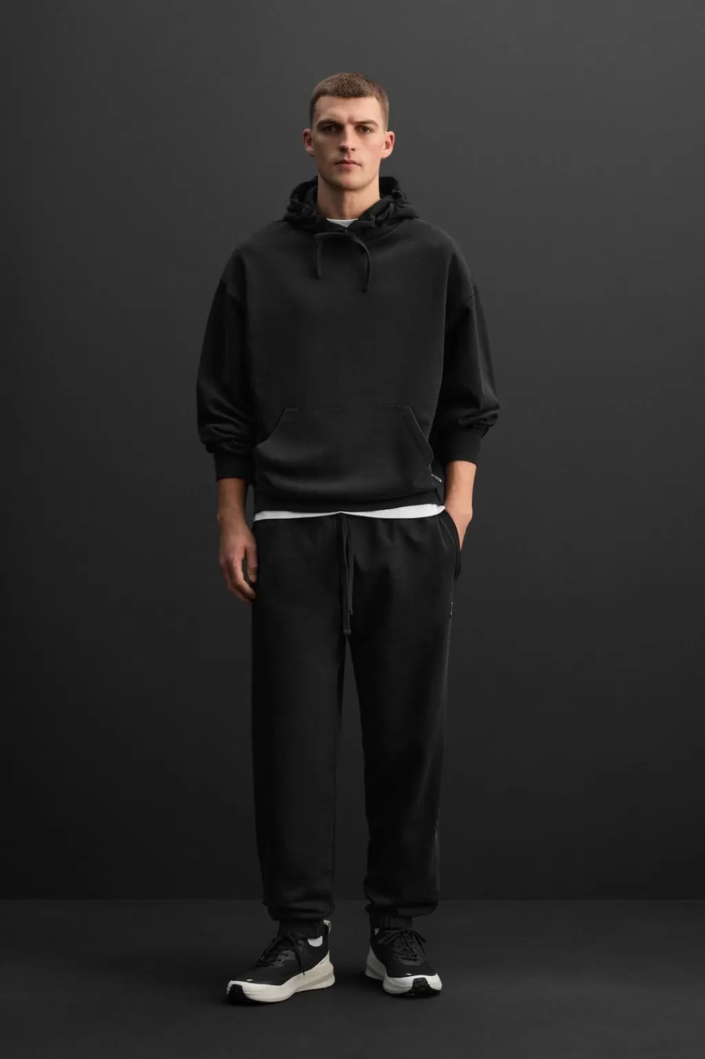 ZARA PANTALÓN JOGGER<Hombre Pantalones
