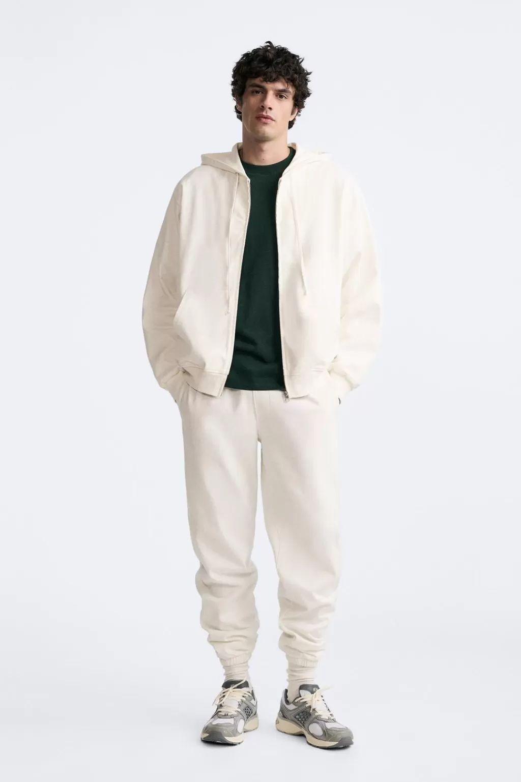 ZARA PANTALÓN JOGGER HEAVY WEIGHT<Hombre Pantalones