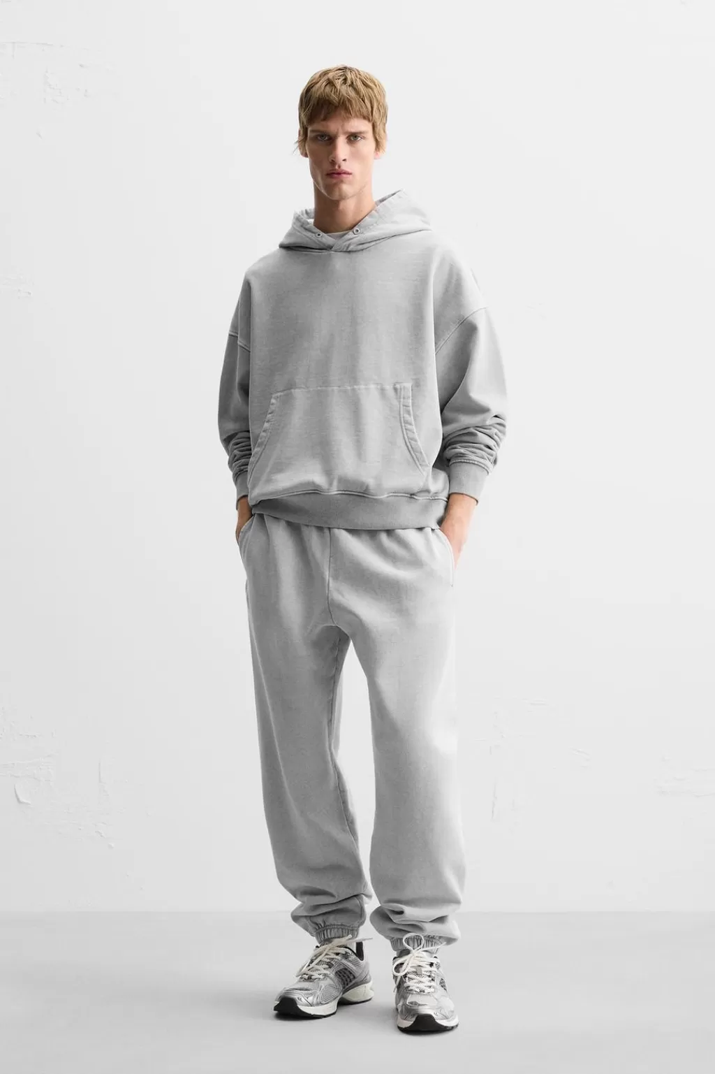 ZARA PANTALÓN JOGGER LAVADO<Hombre Pantalones