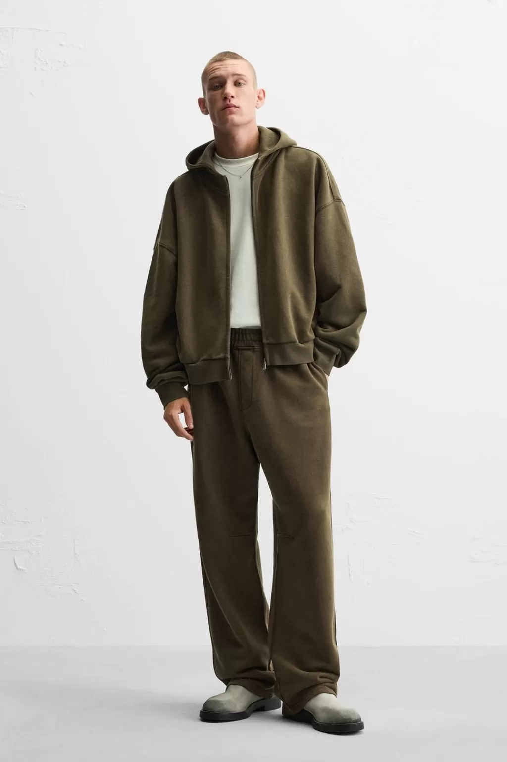 ZARA PANTALÓN JOGGER OVERSIZE LIMITED EDITION<Hombre Pantalones
