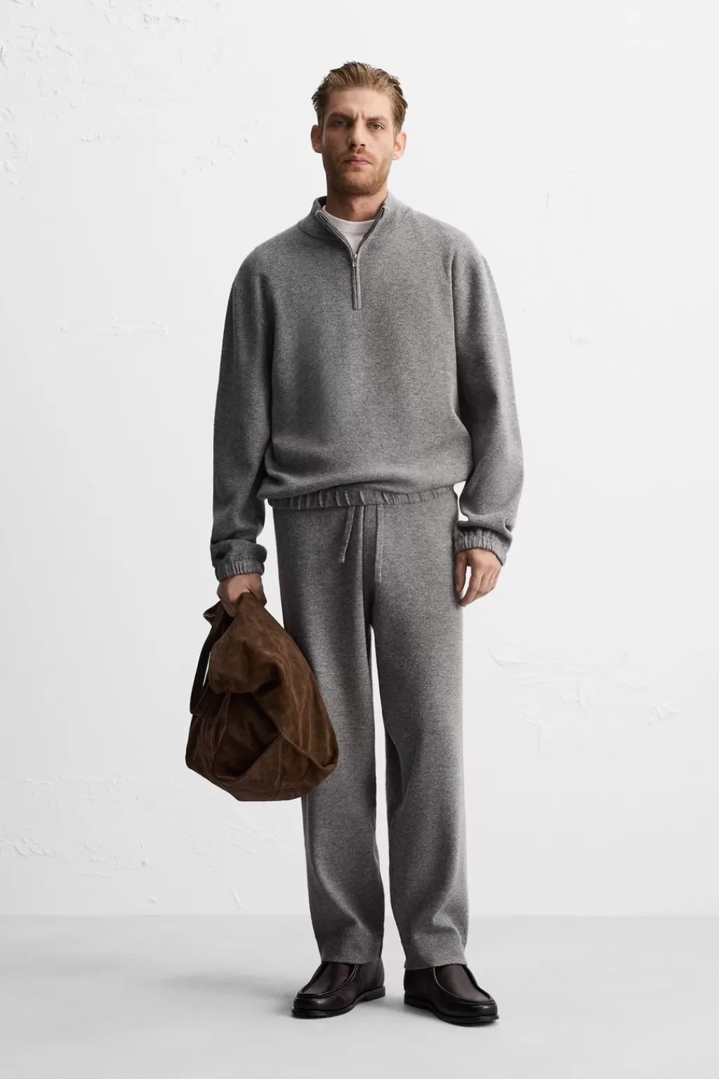 ZARA PANTALÓN JOGGER PUNTO<Hombre Pantalones