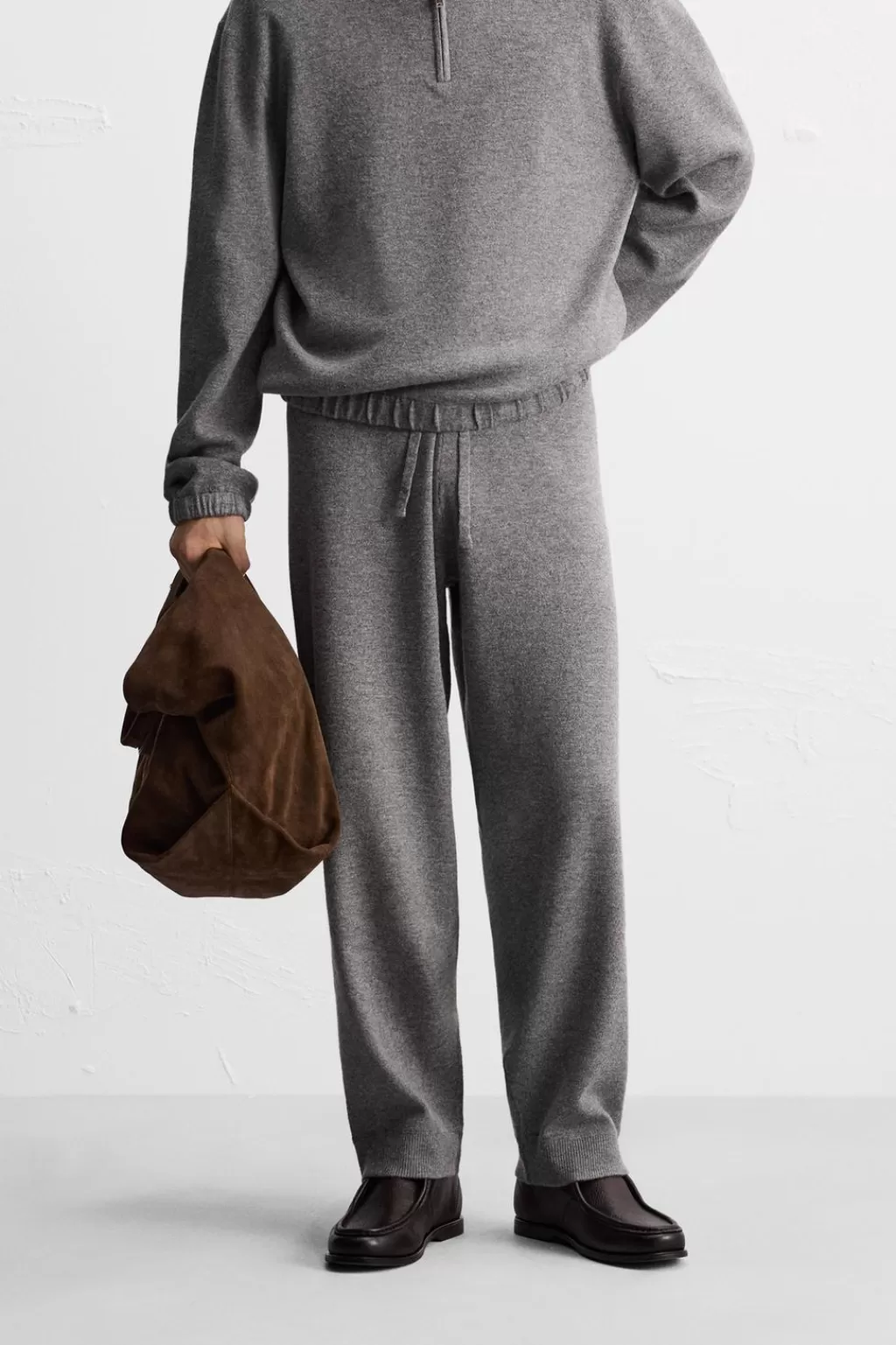 ZARA PANTALÓN JOGGER PUNTO<Hombre Pantalones