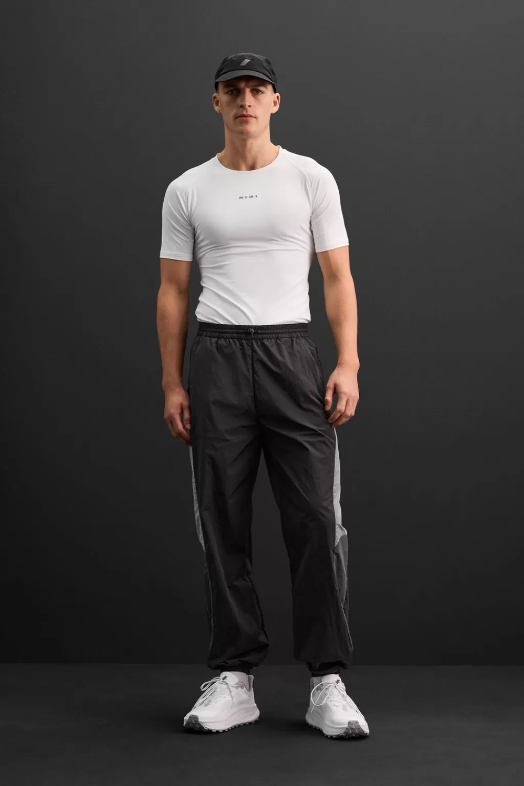 ZARA PANTALÓN JOGGER TÉCNICO COLOR BLOCK<Hombre Pantalones