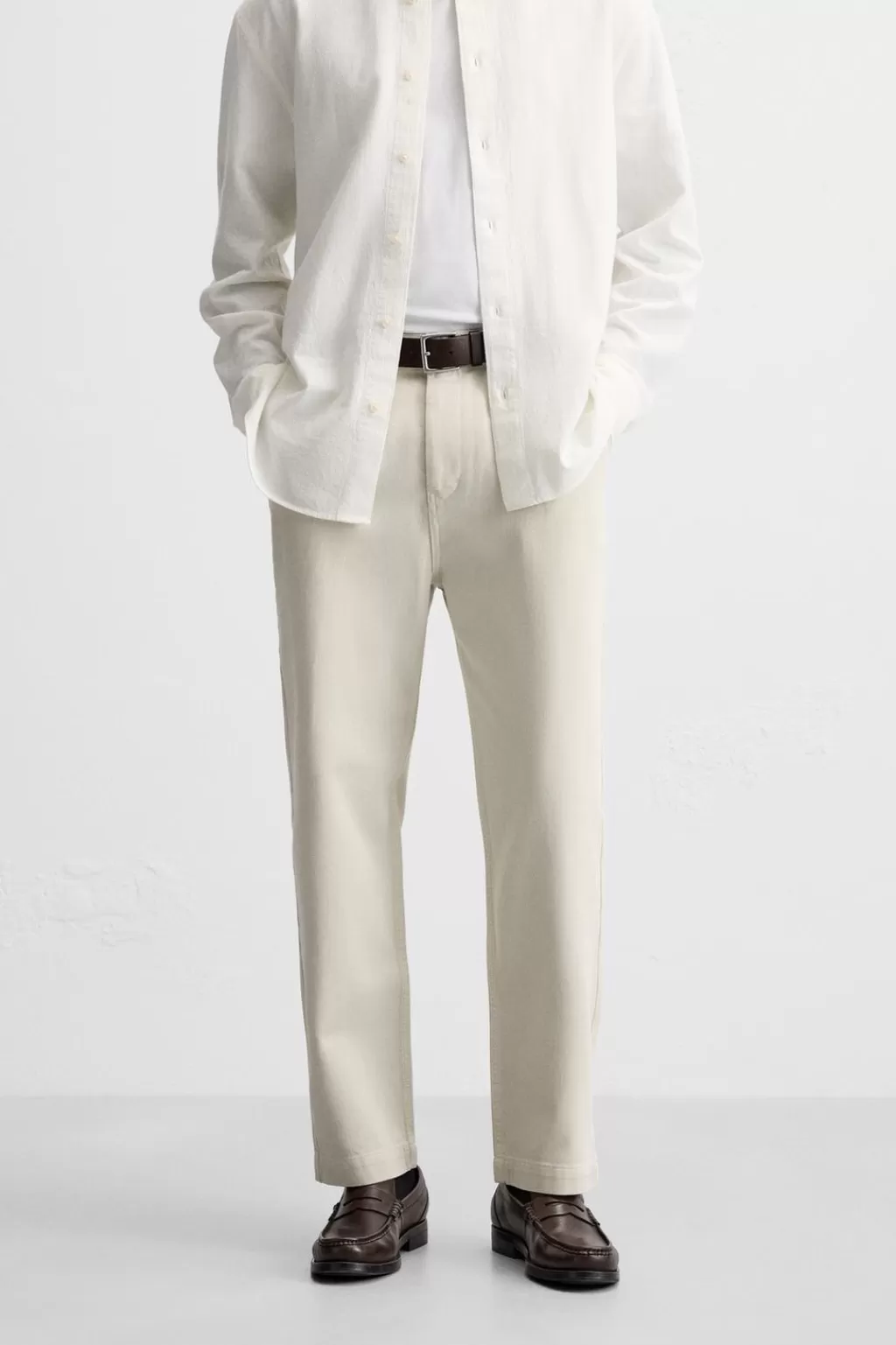 ZARA PANTALÓN REGULAR FIT PLIEGUES<Hombre Pantalones