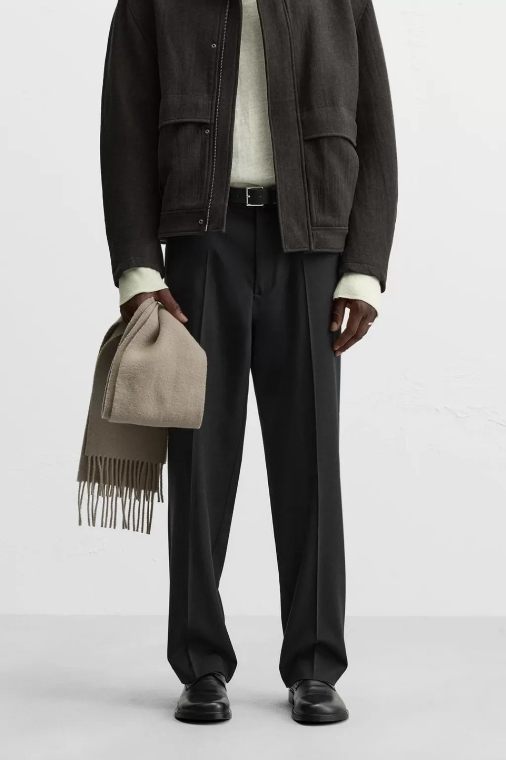 ZARA PANTALÓN RELAXED FIT CON LANA<Hombre Pantalones