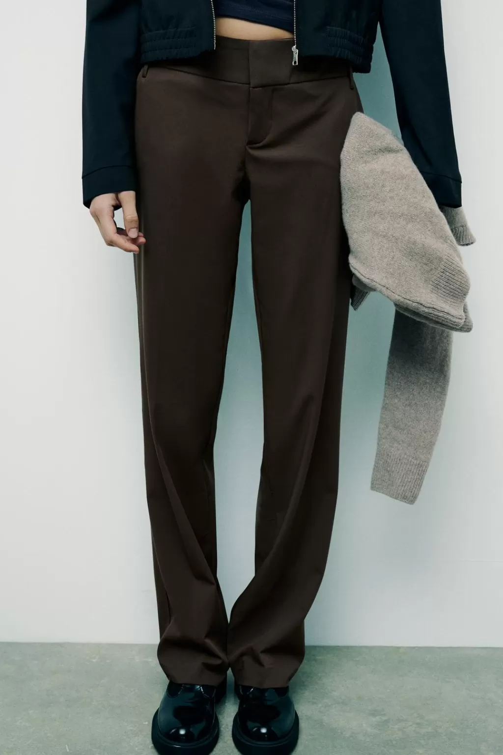 ZARA PANTALÓN TIRO BAJO<Mujer Pantalones