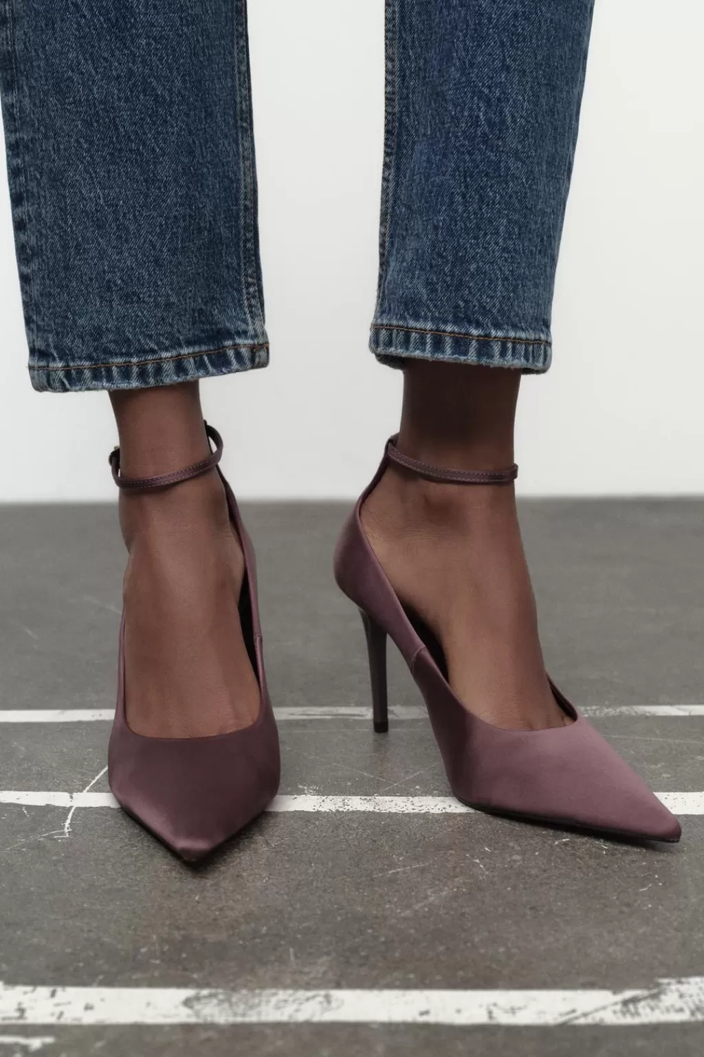 ZARA TACÓN EFECTO SATINADO<Mujer Zapatos