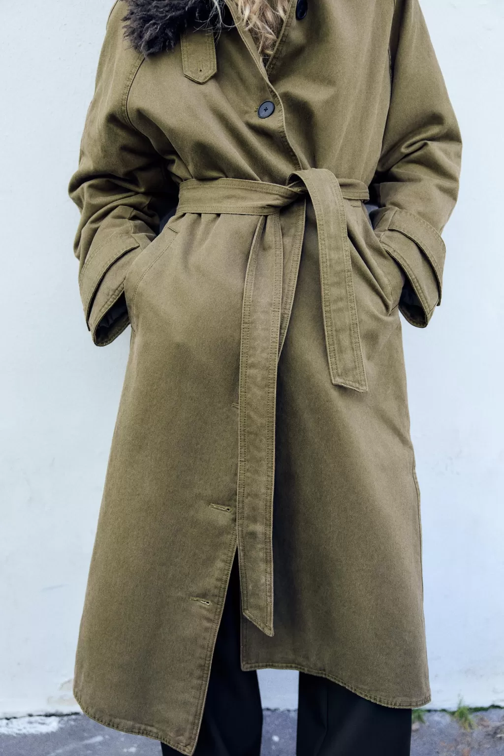 ZARA TRENCH ENCERADO CUELLO EFECTO PELO<Mujer Abrigos / Anoraks